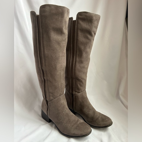 Knee High Faux Suede Riding Boots - Picture 7 of 7
